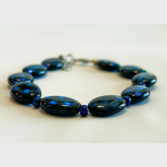 Black Czech Spotted Glass Bead Bracelet - Picture 3 of 3